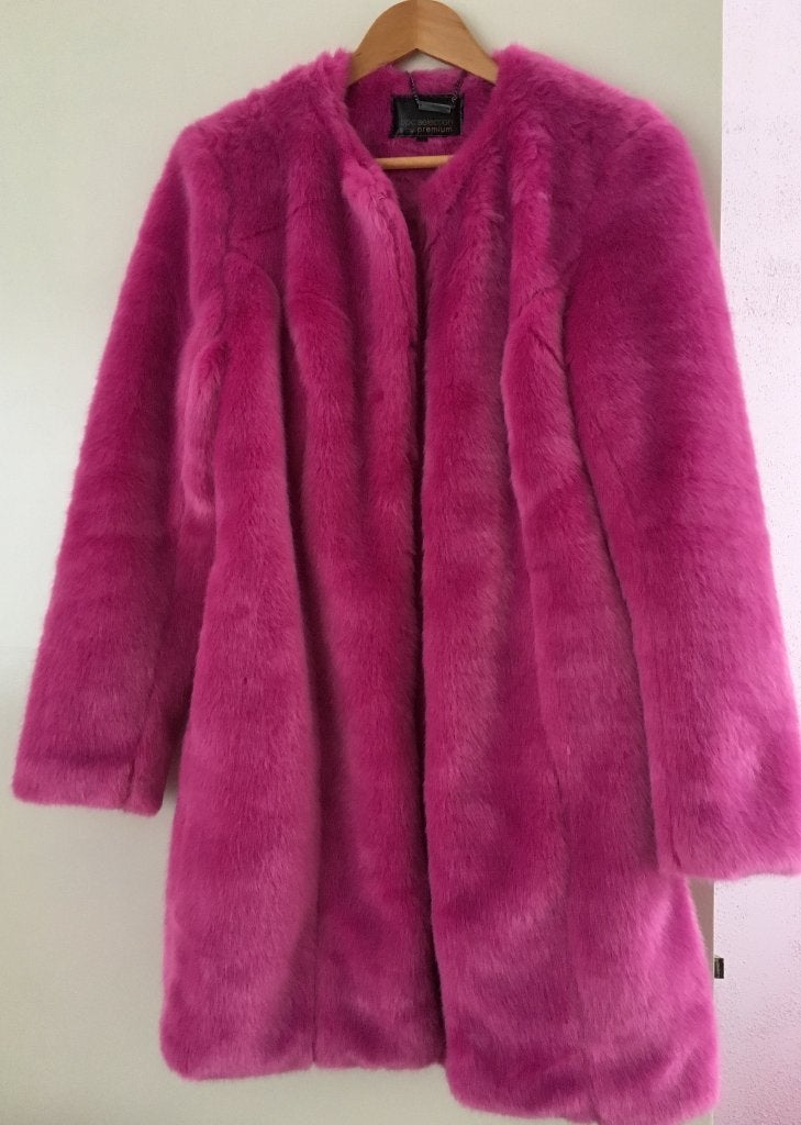 Mantel immitatiebont, bpc, fuchsia, maat 36, zgan, Kleding | Dames, Jassen | Winter, Ophalen of Verzenden, Zo goed als nieuw, Roze
