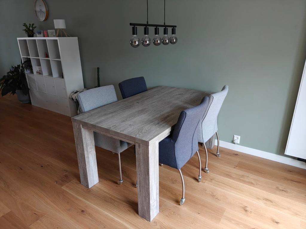Moderne eettafel met 4 stoelen, Ophalen, Gebruikt, 50 tot 100 cm, 150 tot 200 cm