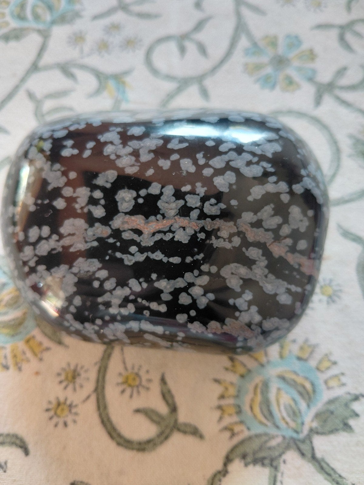 sneeuwvlok obsidiaan gepolijst 8/6,5/4 cm, Ophalen of Verzenden, Mineraal
