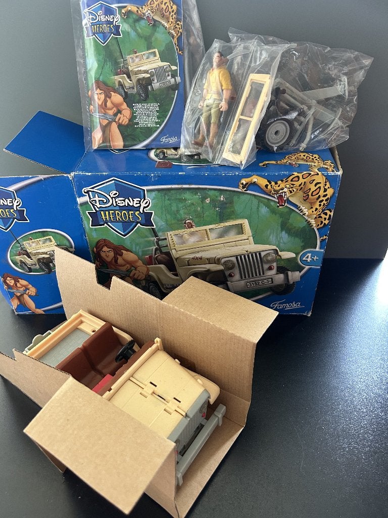Tarzan jeep disney heroes, Ophalen of Verzenden, Overige figuren, Nieuw, Overige typen
