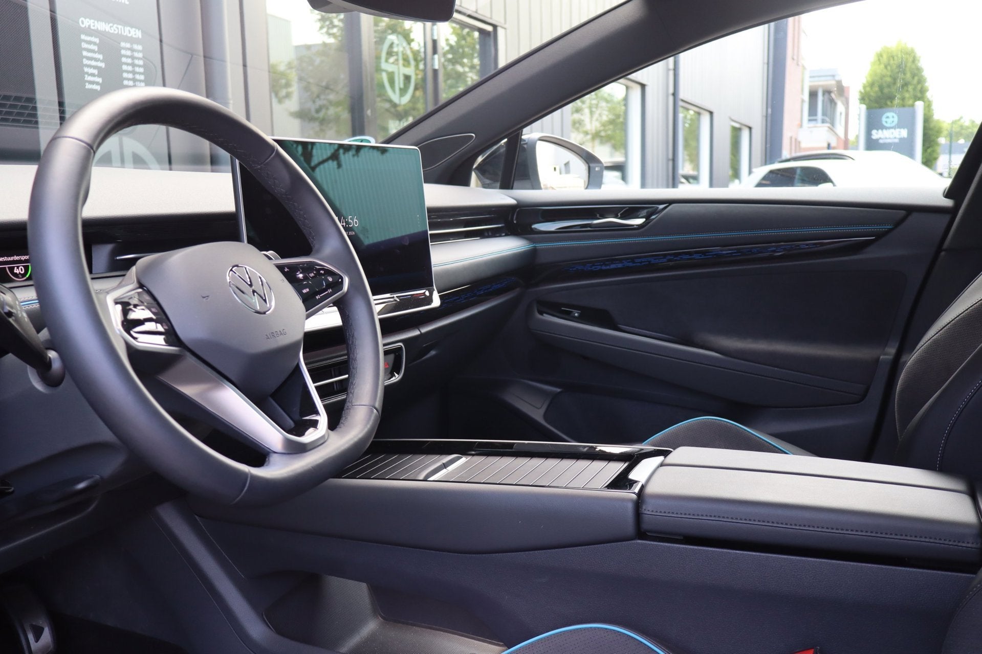 Volkswagen ID.7 Pro Business 77 kWh|Full options|LED Matrix|, Auto's, Dealer onderhouden, Gebruikt, Zwart, Alcantara