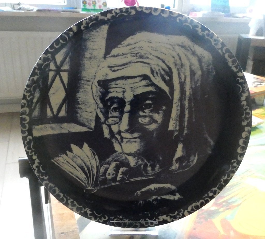2 Delftsblauwe borden lezende vrouw en schipper Boch 25cm, Ophalen of Verzenden