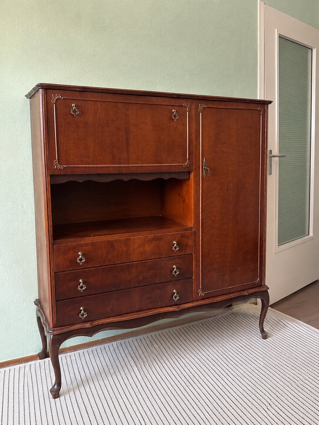 Drank/cocktailkast uit jaren 1930, Ophalen