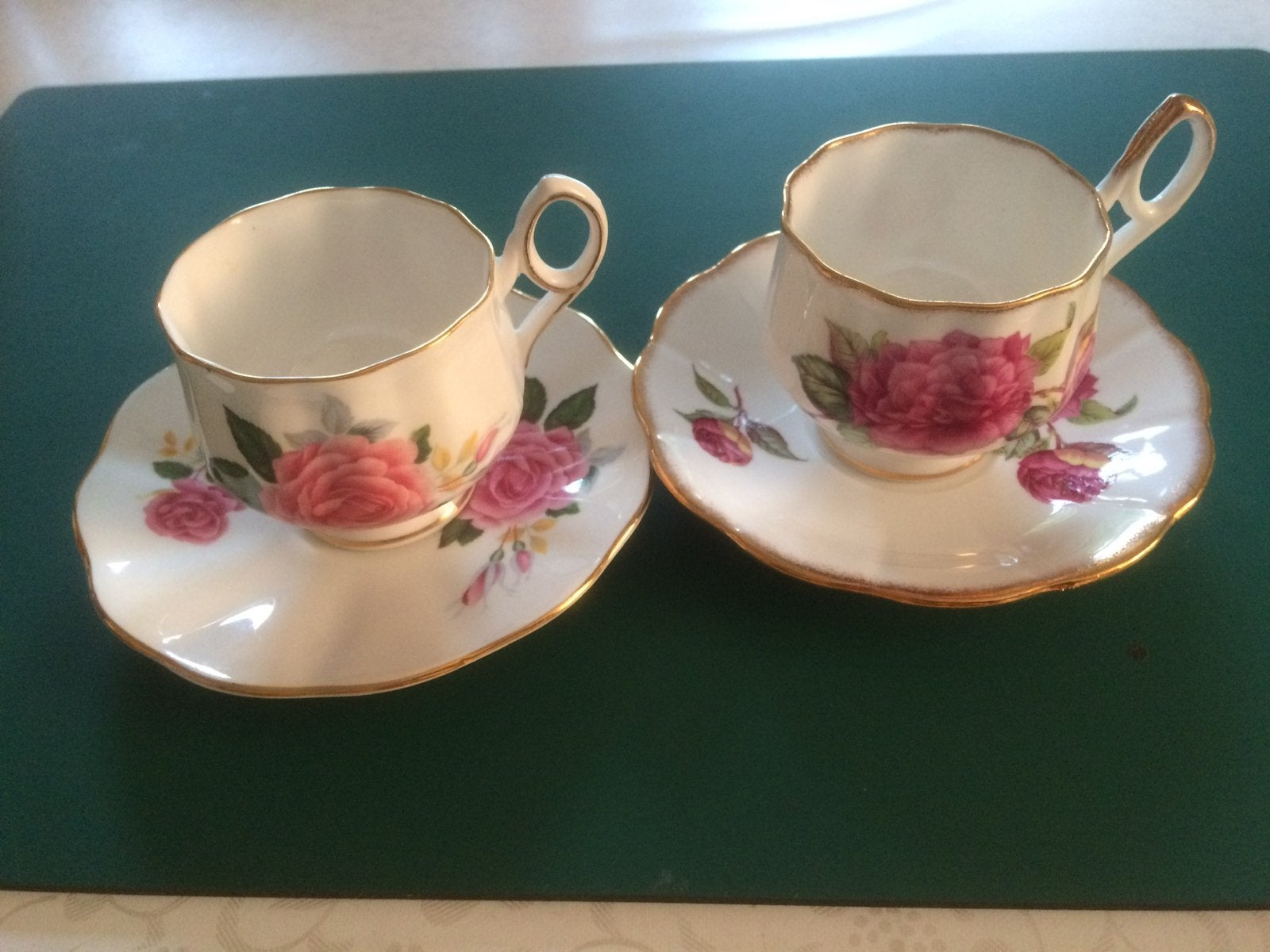 2 kop en schotels Rosina England, Ophalen of Verzenden