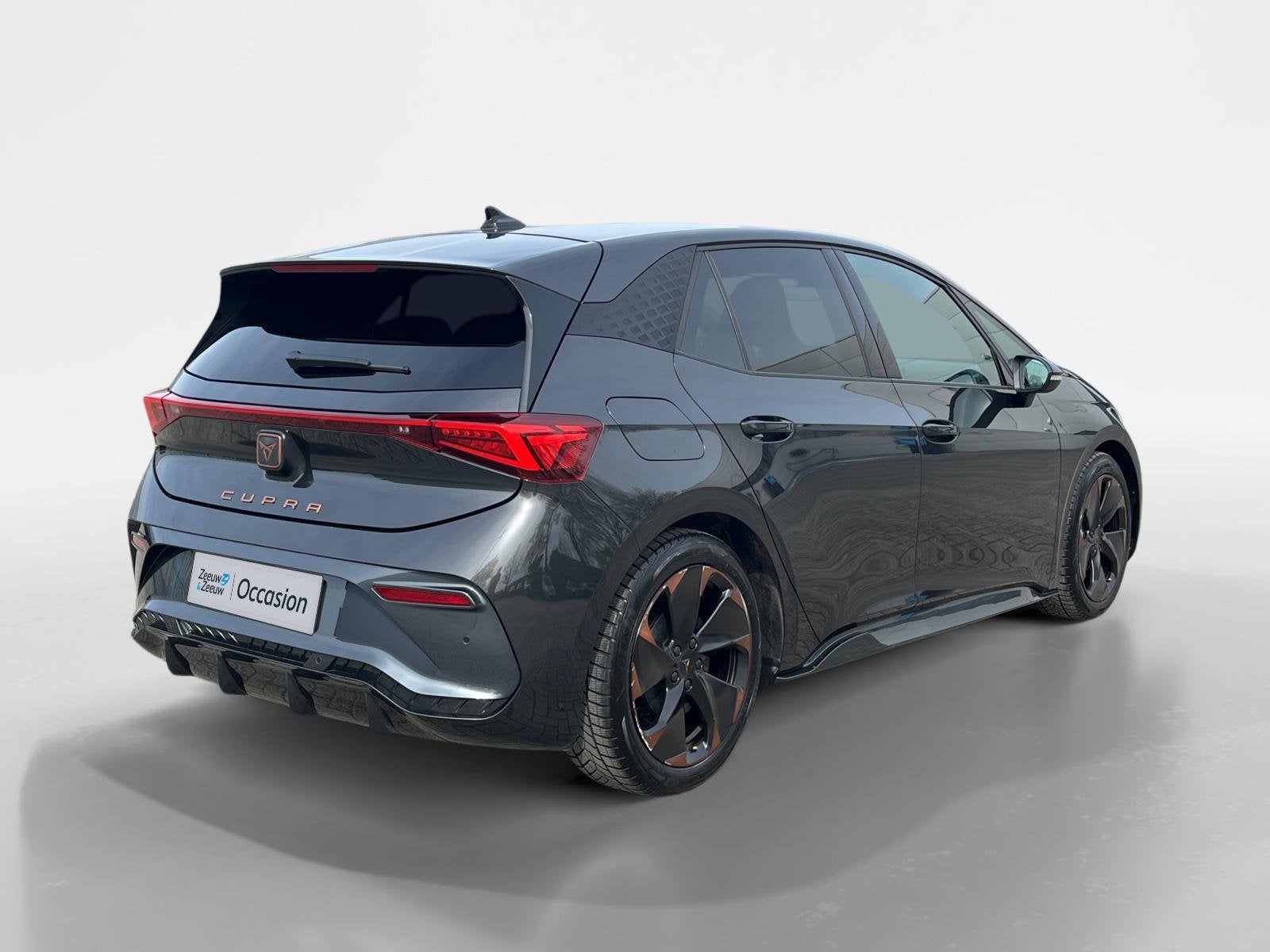 CUPRA Born Impulse 62 kWh | Navigatie | Apple Carplay en And, Auto's, Automaat, Gebruikt, Zwart, 375 min