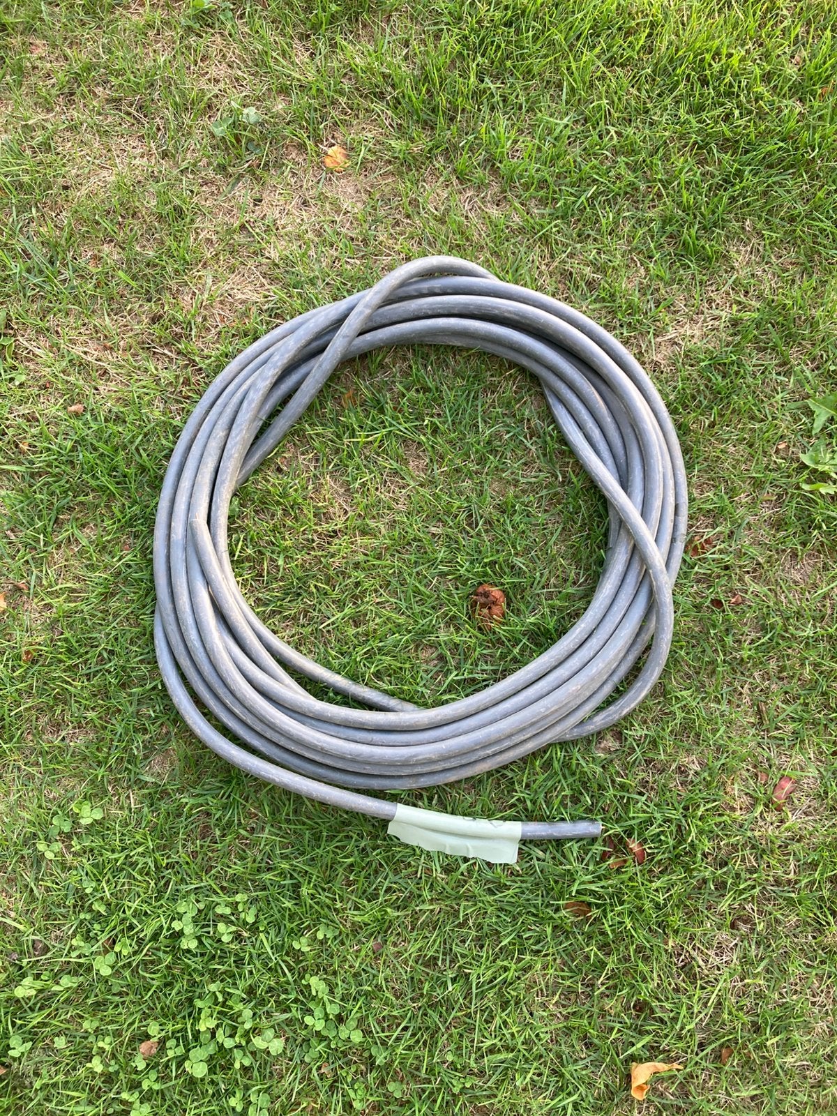 Grondkabel 2x2,5 mm² grijs, Ophalen of Verzenden, Zo goed als nieuw, Kabel of Snoer