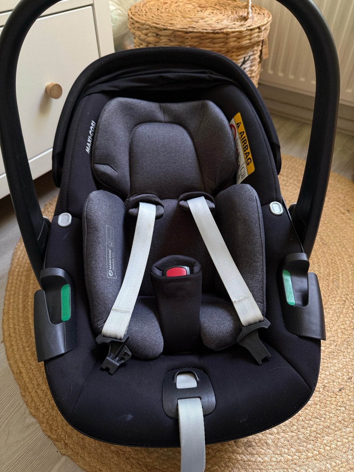 Maxi-Cosi Pebble 360 i-Size autostoel + regenkap, Ophalen, Zijbescherming, Zo goed als nieuw, Isofix