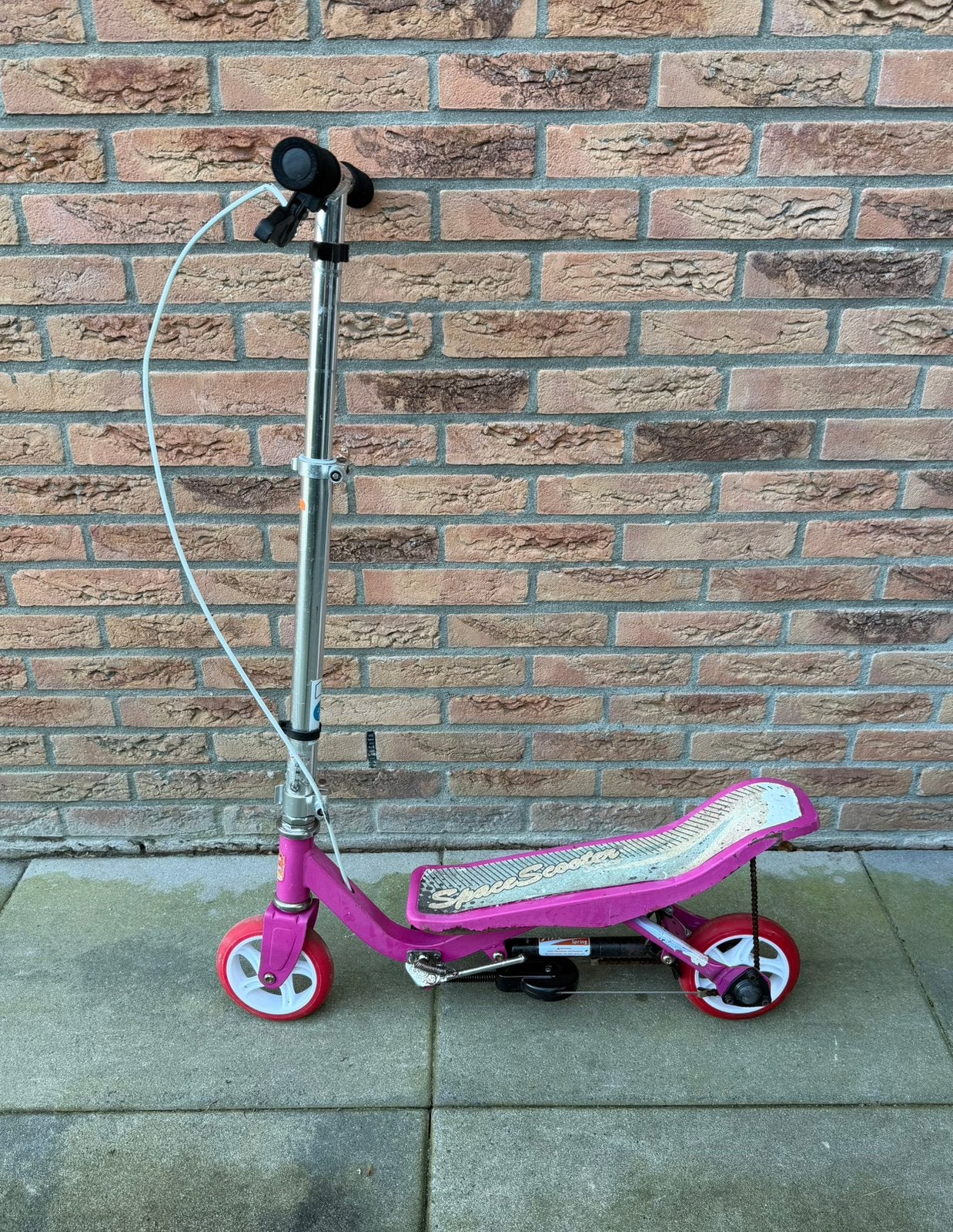 Roze spacescooter (klein model), Ophalen, Gebruikt
