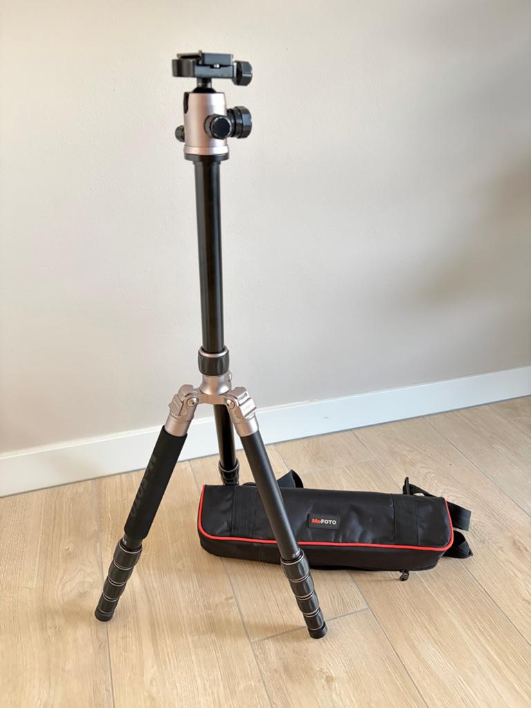 MeFOTO A2350 Aluminium Statief met Balhoofd en Tas, Zo goed als nieuw, 150 tot 175 cm, Met balhoofd, Ophalen of Verzenden