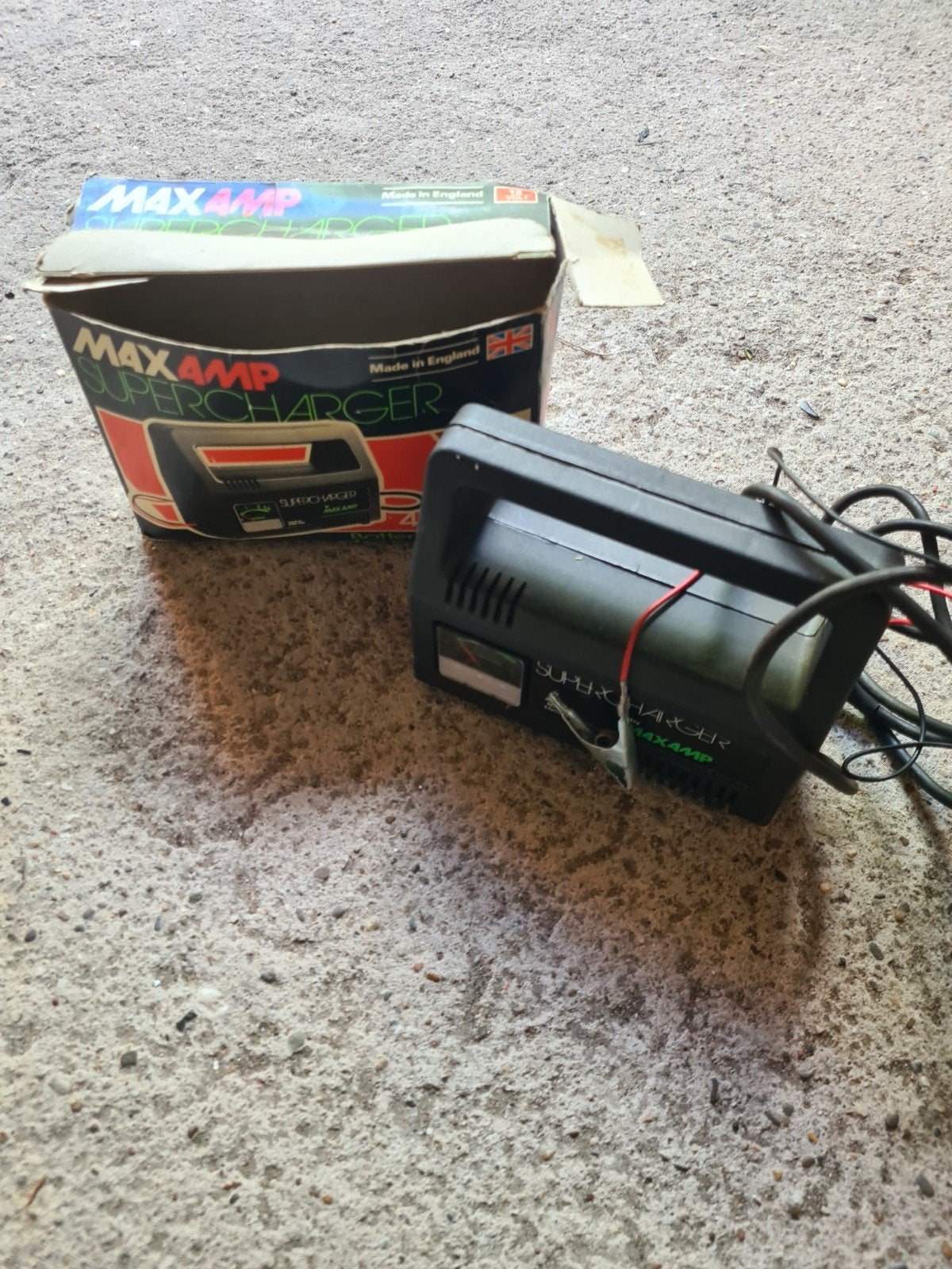 Max Amp Supercharger Acculader - Made in England, Auto-onderdelen, Accu's en Toebehoren, Ophalen of Verzenden, Gebruikt, Universele onderdelen