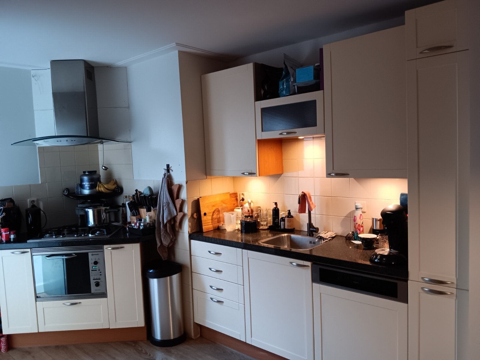 Keuken met granieten aanrecht en apparatuur, Ophalen, Gebruikt, Overige kleuren, Overige typen