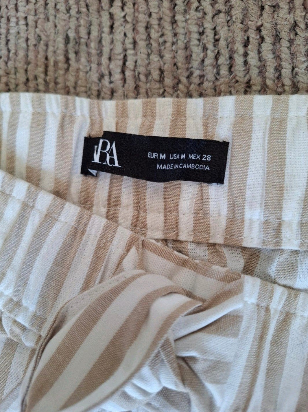 Zara gestreepte broek beige/wit - Maat M (40), Maat 38/40 (M), Ophalen of Verzenden, Zo goed als nieuw, Lang