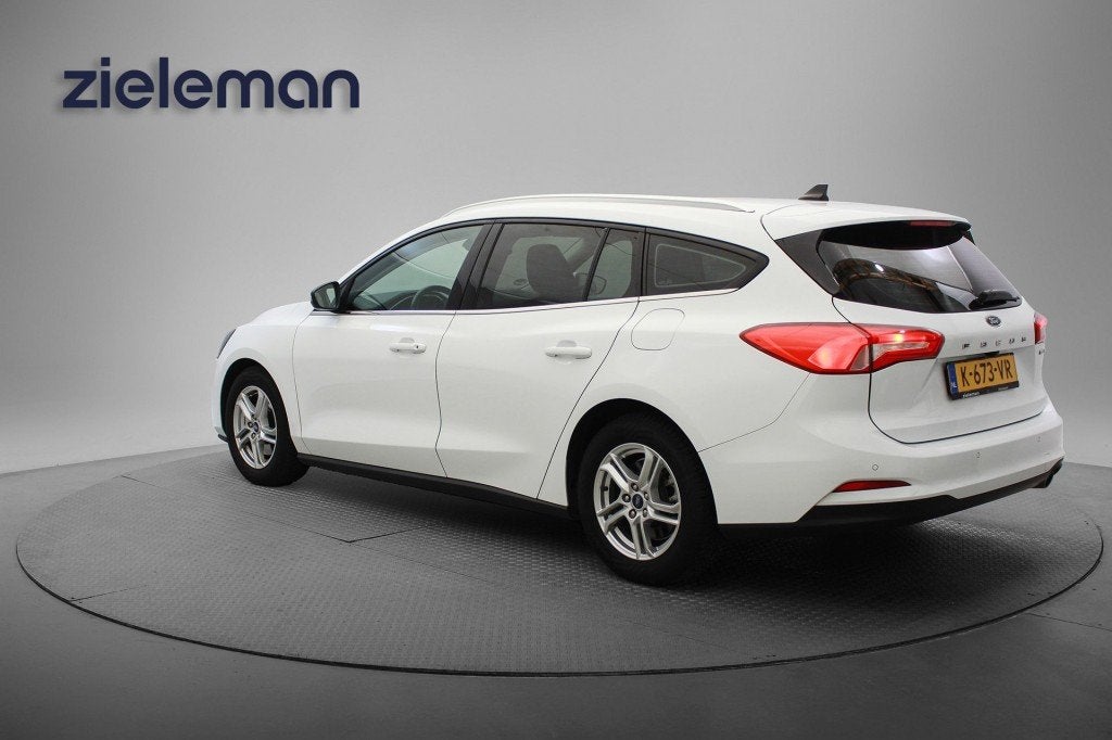 Ford FOCUS Wagon 1.0 EcoBoost Hybrid Edition Business - Carp, Auto's, Ford, 125 pk, Gebruikt, Euro 6, Met garantie (alle)