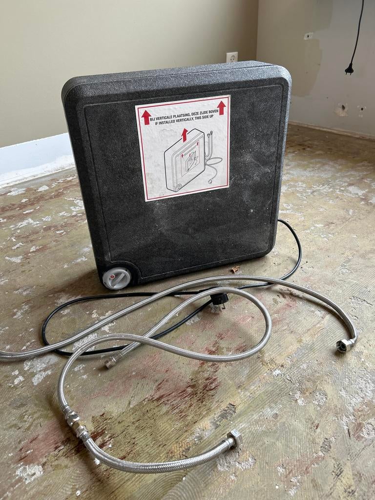 Inventum Modesto Q10 Plint Boiler, Ophalen, Gebruikt, Aardgas, Boiler