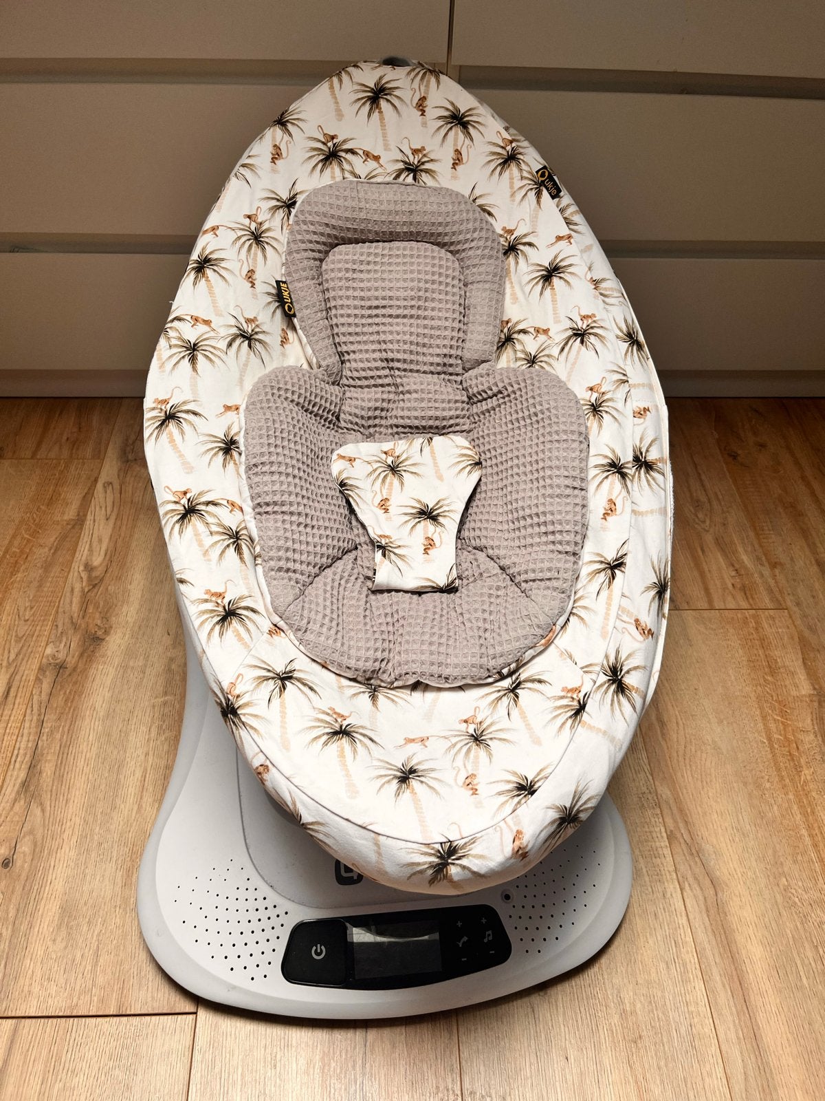 Mamaroo elektrische wipstoel met Bluetooth + Ukje hoezen, Gebruikt, Verstelbaar, Wipstoel, Ophalen