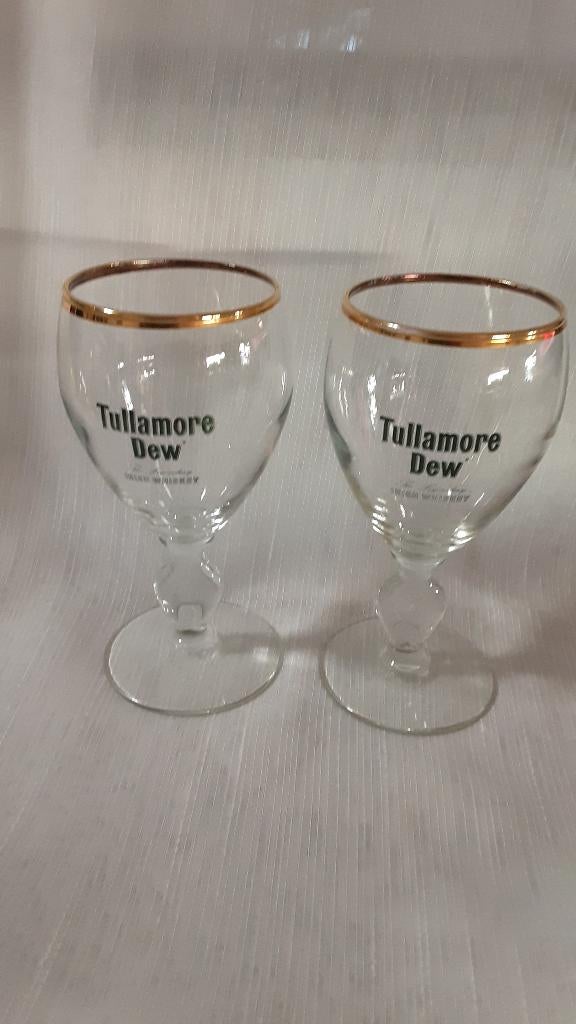 IRISH COFFEE TULLAMORE DEW glazen 2 stuks (#9), Verzamelen, Ophalen of Verzenden, Zo goed als nieuw, Borrel- of Shotglas
