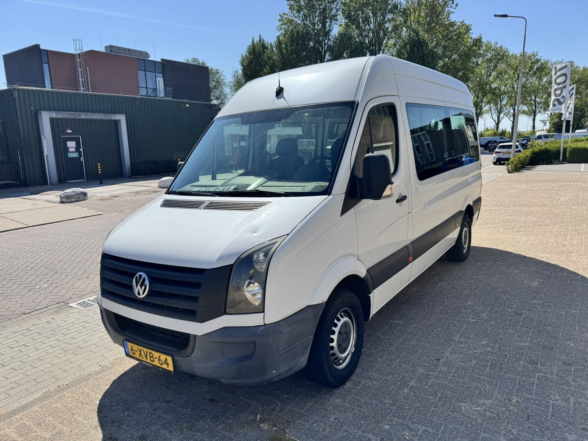 Volkswagen Crafter 35 2.0 TDI L2H2 BM*Airco*Radio*9 persoons, 13 km/l, Achterwielaandrijving, Gebruikt, 116 pk