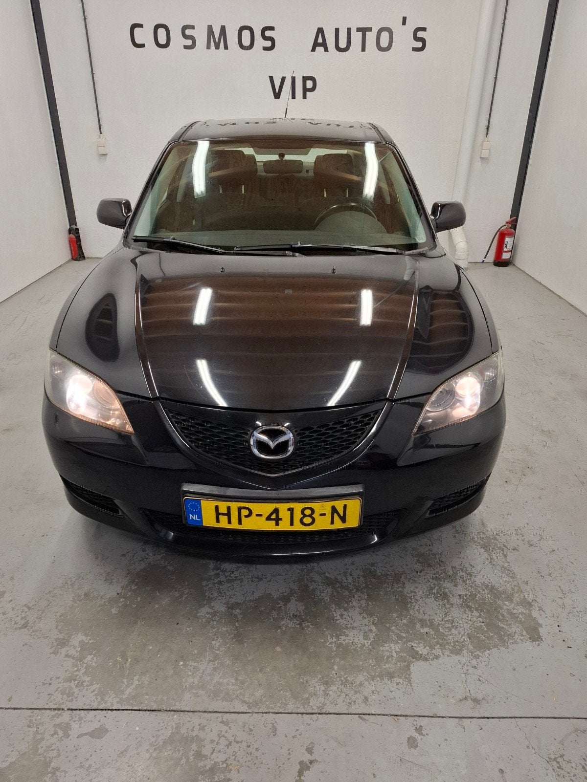 Mazda 3 1.6 Sedan 2005 Zwart, 4 cilinders, 14 km/l, 1200 kg, Handgeschakeld