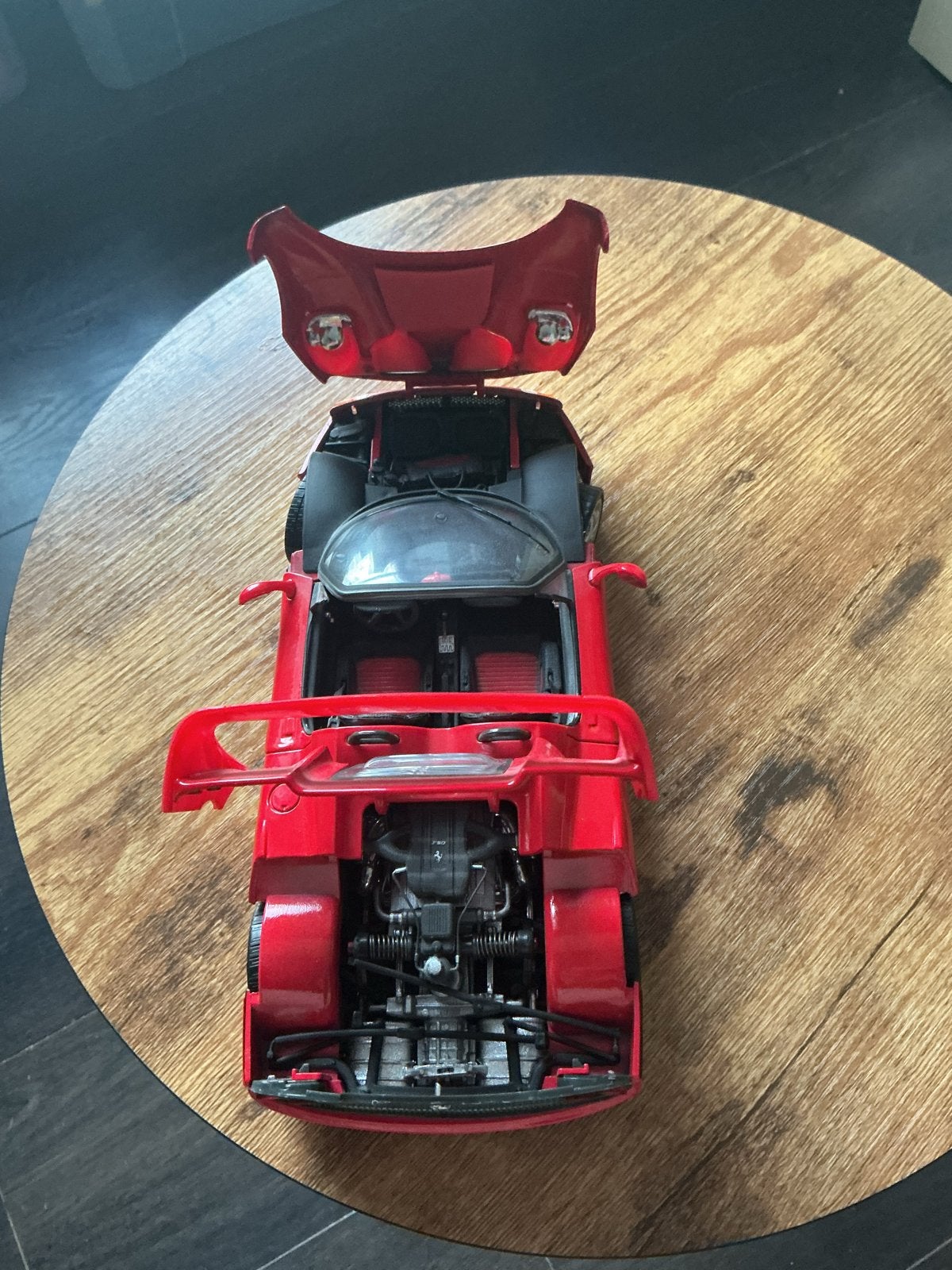 Gedetailleerd model van een f40, Ophalen, Zo goed als nieuw, Auto, Overige merken