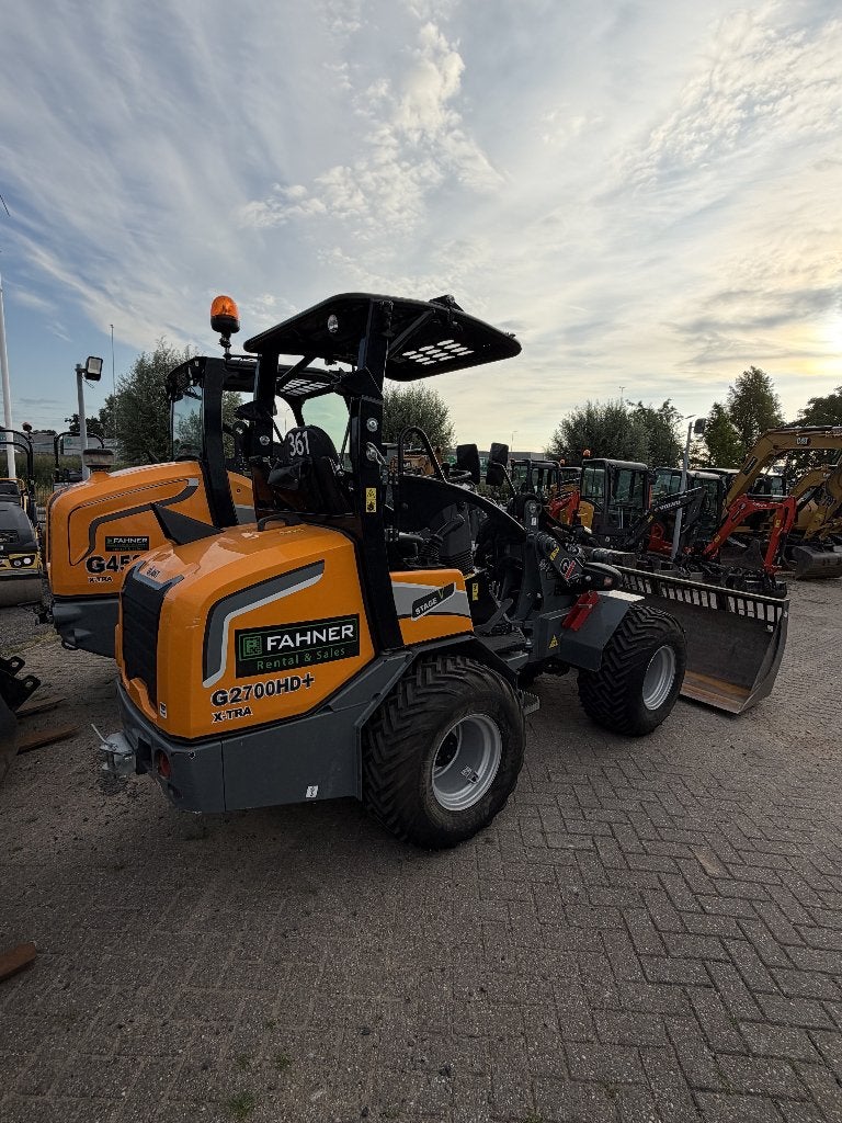 Giant G2700 Xtra HD+, Zakelijke goederen, Ophalen of Verzenden, Graafmachine