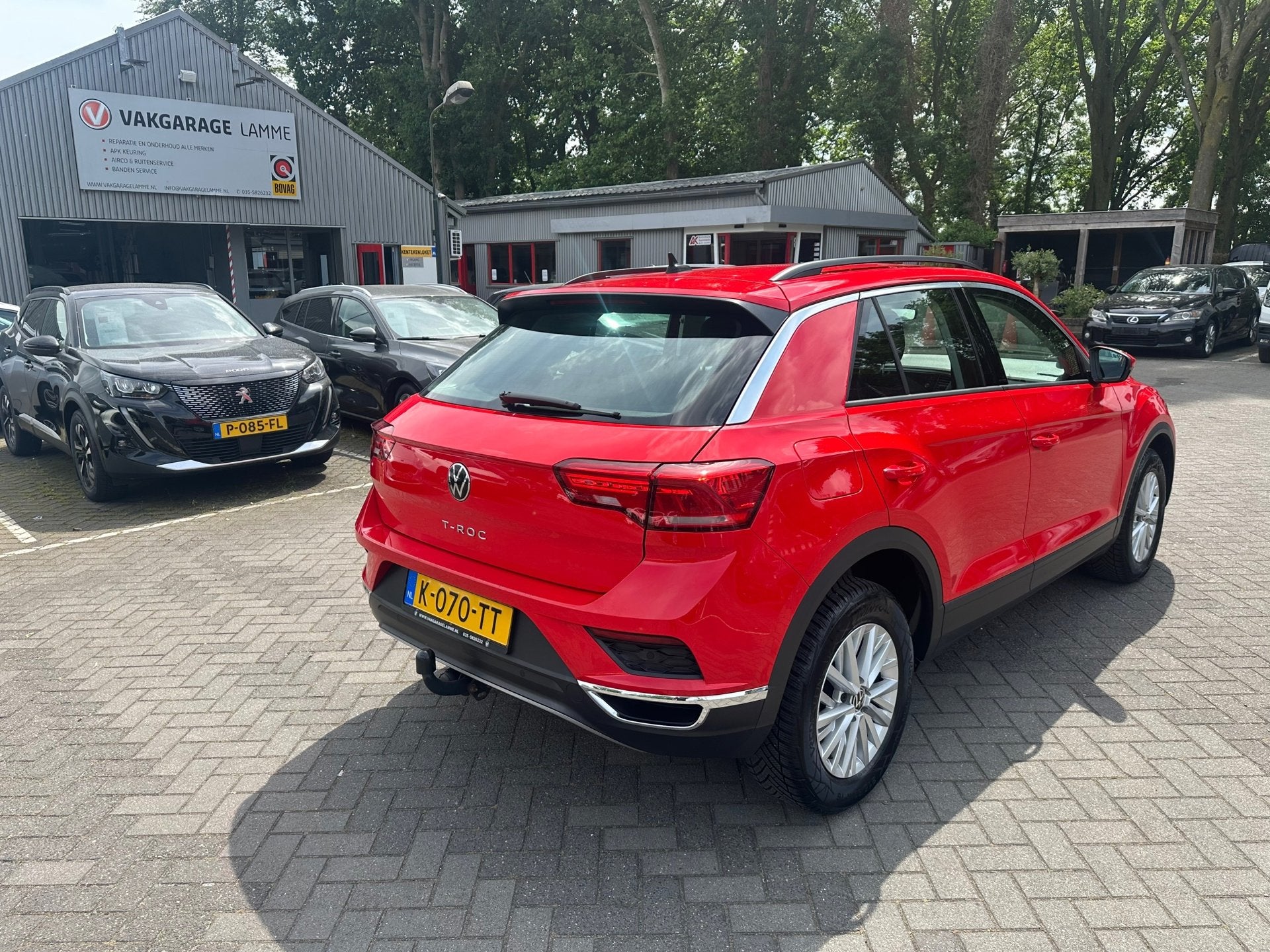 Volkswagen T-Roc 1.0 TSI Style , navigatie , pdc voor en ach, Auto's, Volkswagen, Voorwielaandrijving, Gebruikt, Euro 6, 1194 kg