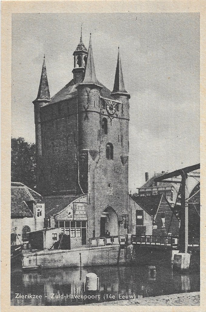 AK Zierikzee - Zuid-Havenpoort (14e eeuw), Verzenden, 1940 tot 1960, Ongelopen, Zeeland