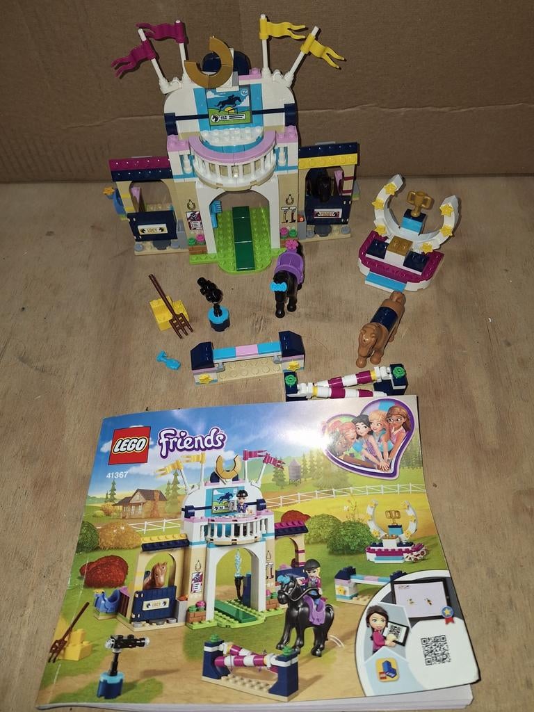 Lego friends | set 41367  | paardenhindernis, Ophalen, Zo goed als nieuw