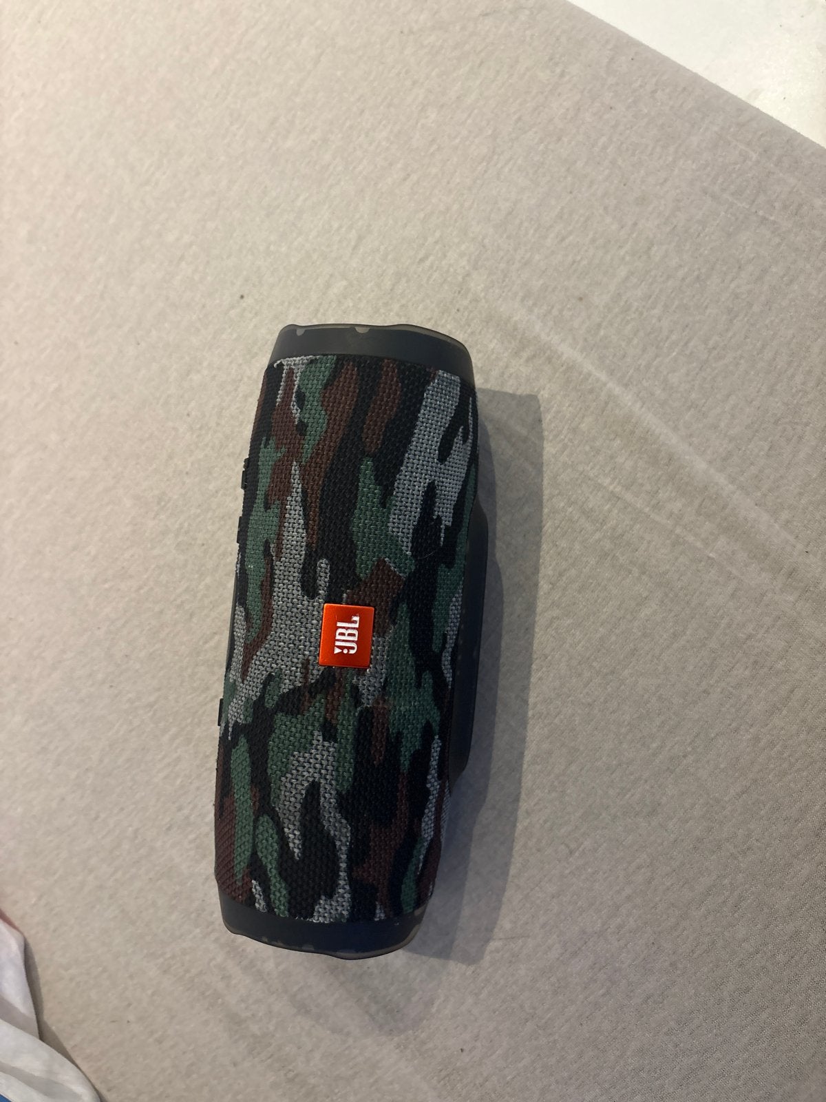 JBL Charge 3 Camouflage Draagbare Bluetooth Speaker, Gebruikt, JBL, Ophalen of Verzenden, Draagbare speaker