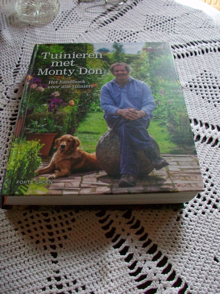 Tuinieren met Monty Don, Ophalen of Verzenden, Gelezen, Overige onderwerpen