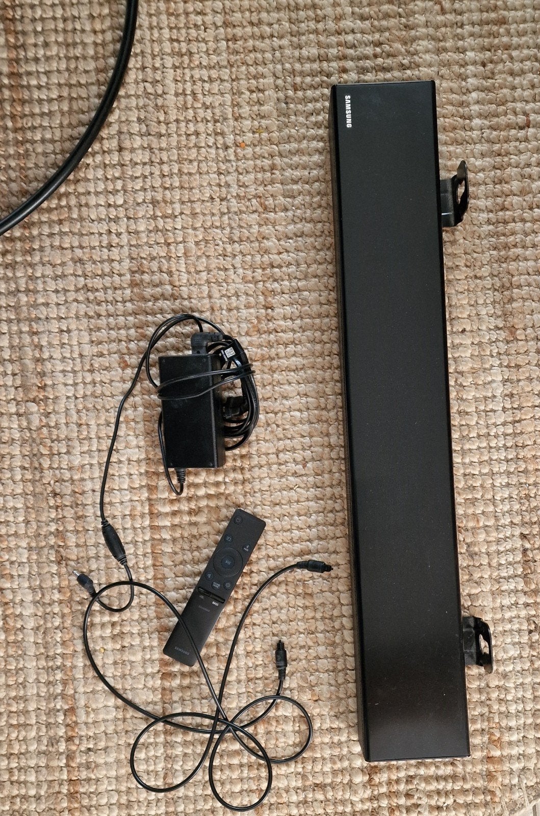Samsung HW-N400 soundbar met defect - geluidsproblemen, Ophalen of Verzenden, Bluetooth, Niet werkend