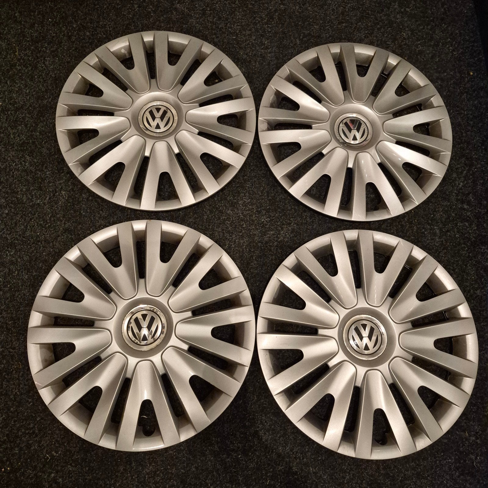 set volkswagen wieldoppen 15" origineel, Ophalen of Verzenden, Zo goed als nieuw