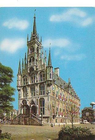 Ansichtkaart	Gouda	Stadhuis, Verzenden, 1960 tot 1980, Gelopen, Zuid-Holland