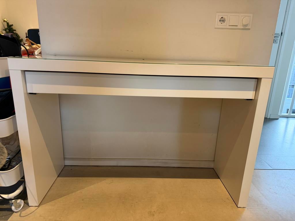 IKEA Tafel/Bureau - Wit met glazen blad, Huis en Inrichting, Bureaus, Ophalen, Gebruikt, IKEA, Hout