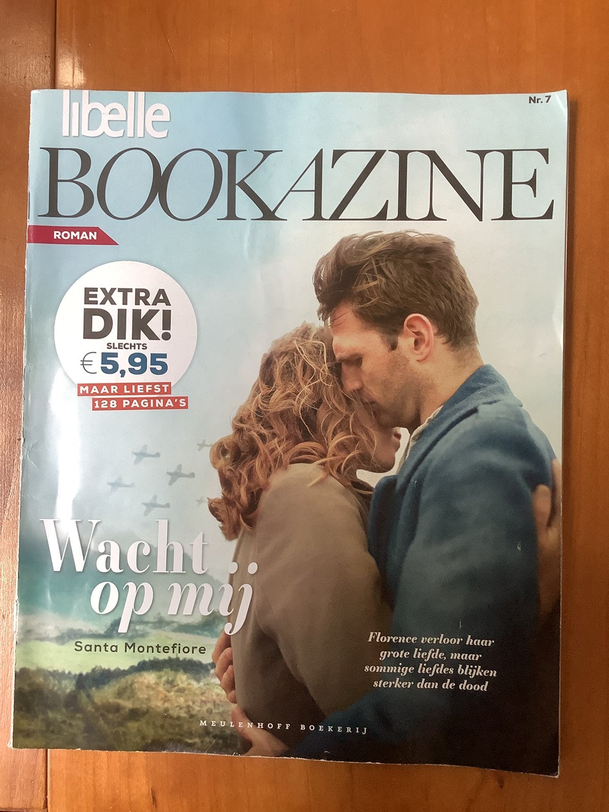 Bookazine Wacht op mij - Santa Montefiore, Ophalen of Verzenden, Gelezen