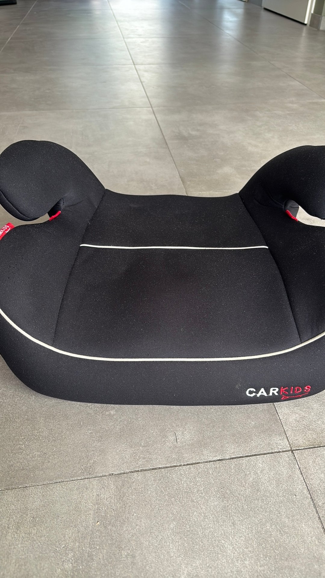 Carkids stoelverhoger, 22 t/m 36 kg, Zo goed als nieuw, Isofix, Ophalen