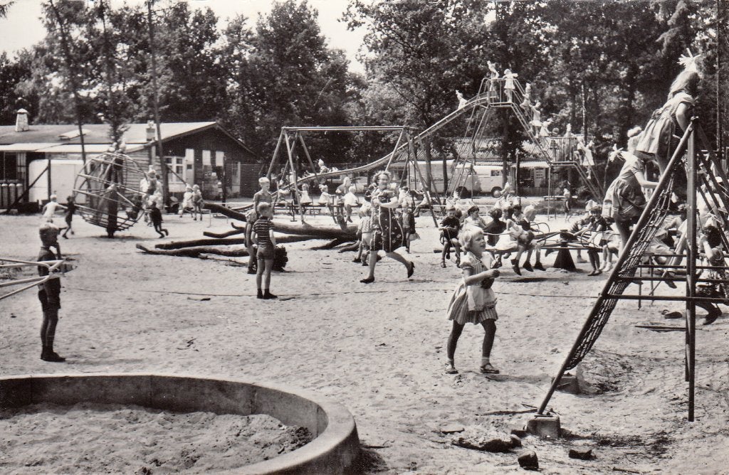 Laag Soeren  -  speeltuin bij " De Jutberg "       =0009=, Verzamelen, Ophalen of Verzenden, 1960 tot 1980, Ongelopen, Gelderland