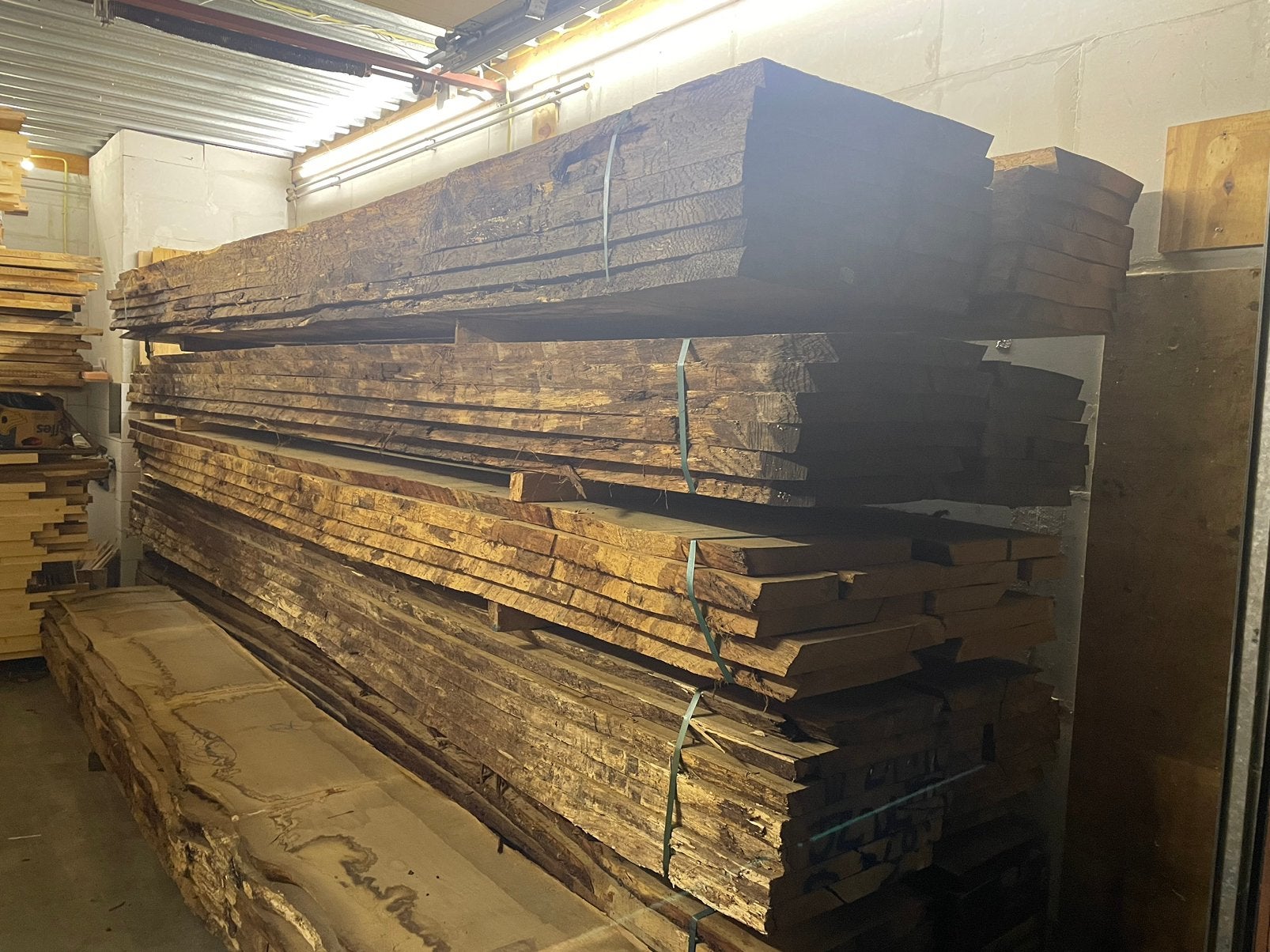 Partij eiken stammen 52mm gedroogd tot 5,5m lang, Doe-het-zelf en Verbouw, Ophalen, Eiken, Nieuw, Plank
