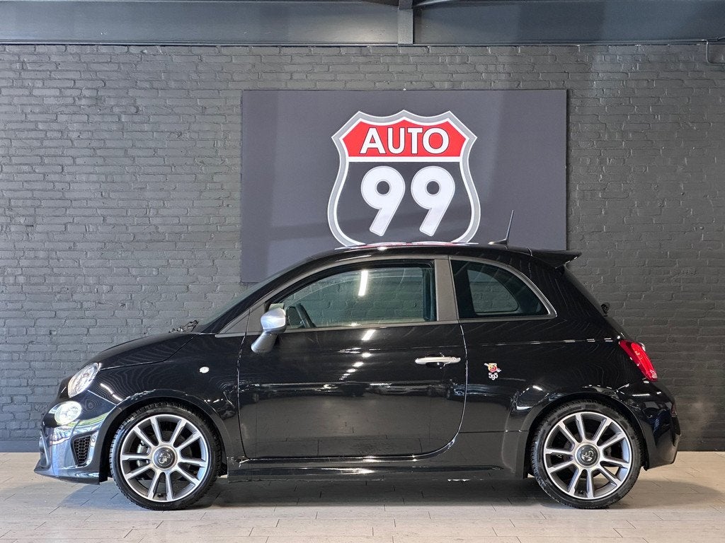 Abarth 595 1.4 T-Jet Abarth Turismo LEDER / CLIMA / NAVI, Voorwielaandrijving, 15 km/l, Gebruikt, 4 cilinders