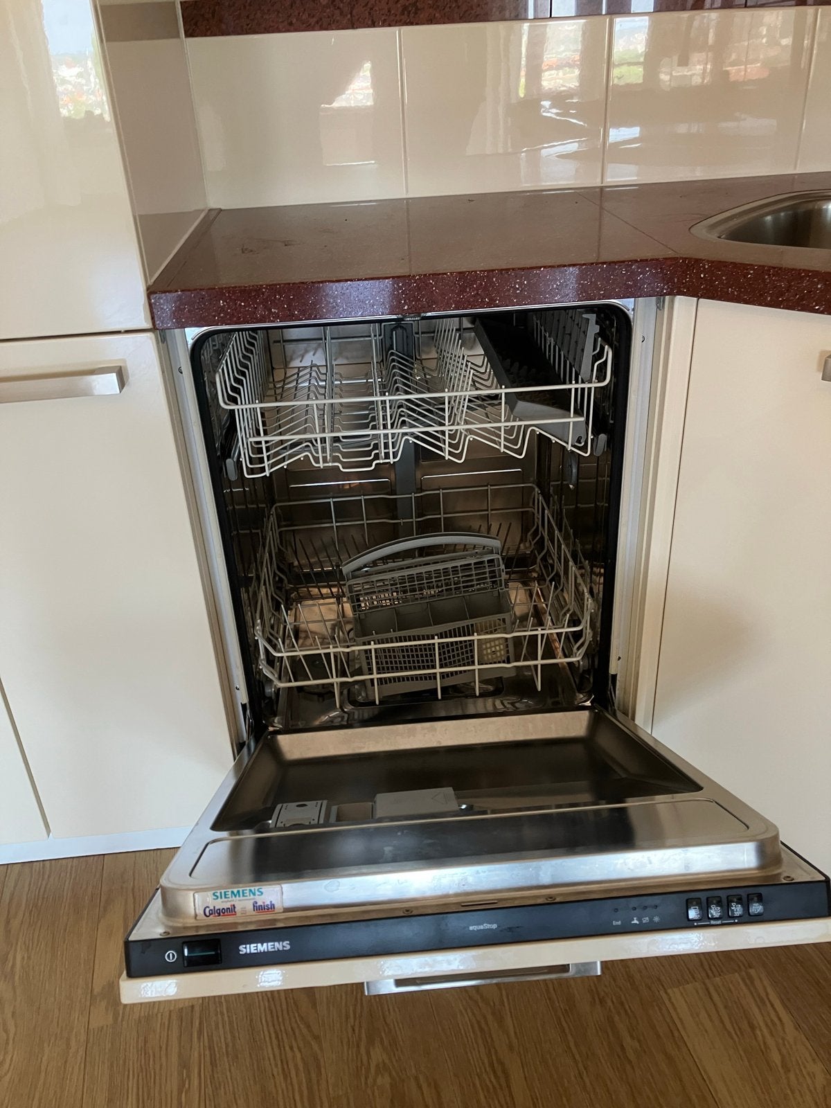 Complete hoekkeuken met Siemens apparatuur, Ophalen, Gebruikt, Hoekkeuken, Hoogglans of Gelakt
