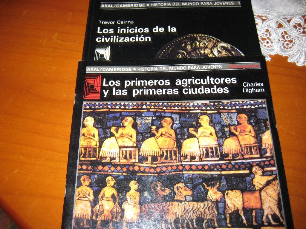 Los Inicos de la civilzacion + Los primeros Agricultores, Boeken, Ophalen of Verzenden, Zo goed als nieuw