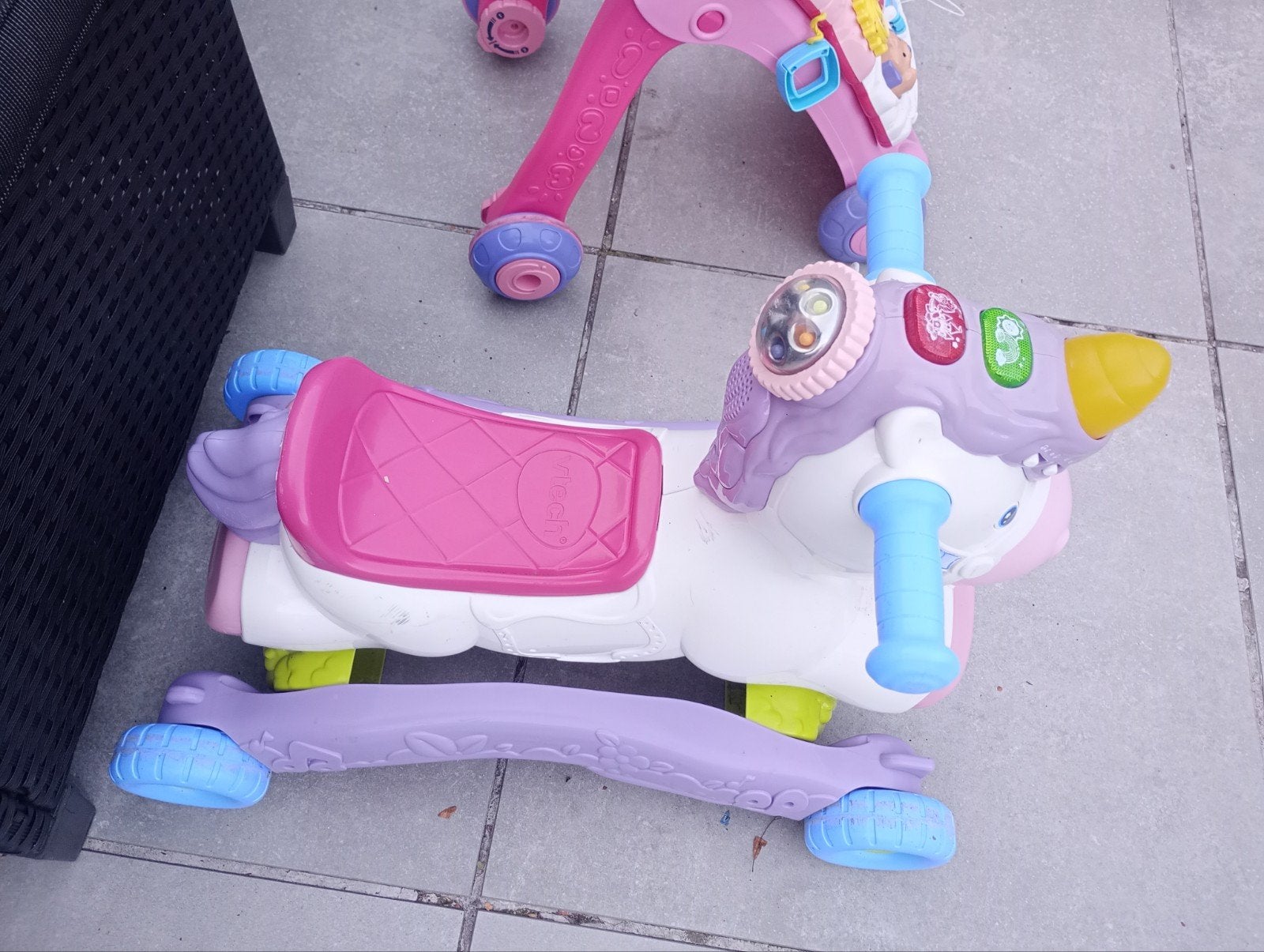 VTech Eenhoorn Loopfiets en Schommelpaard 2-in-1, Ophalen, Zo goed als nieuw, Overige typen, Met licht