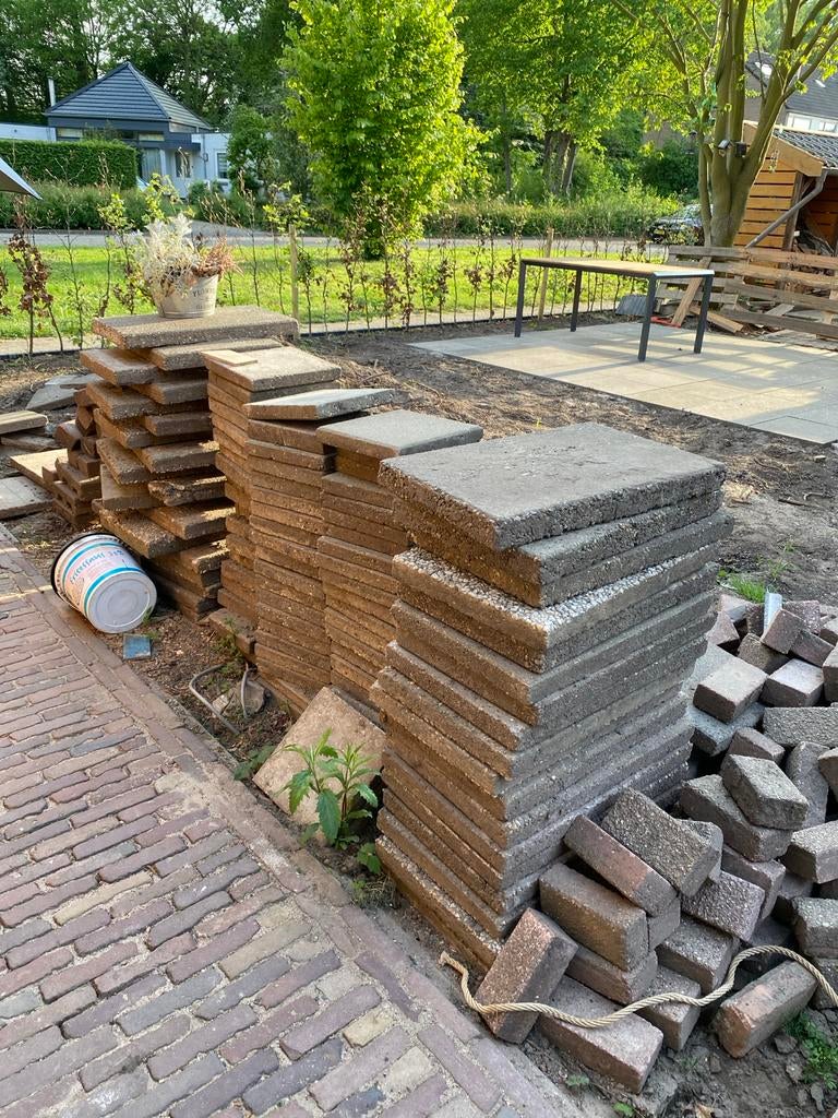Gratis af te halen: Tegels 30x30 en 60x40, Ophalen, Gebruikt, 10 m² of meer, 20 tot 40 cm