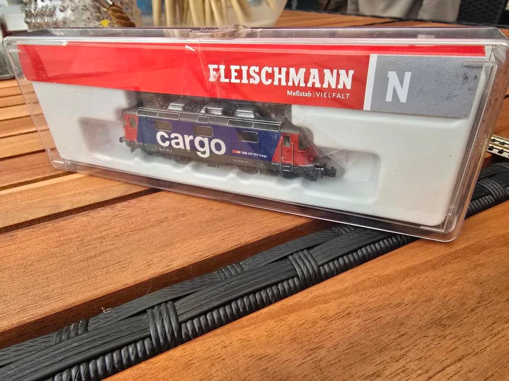 Fleischmann N 734073 Zwitserse Cargo locomotief full sound, Hobby en Vrije tijd, Modeltreinen | N-Spoor, Ophalen, Fleischmann