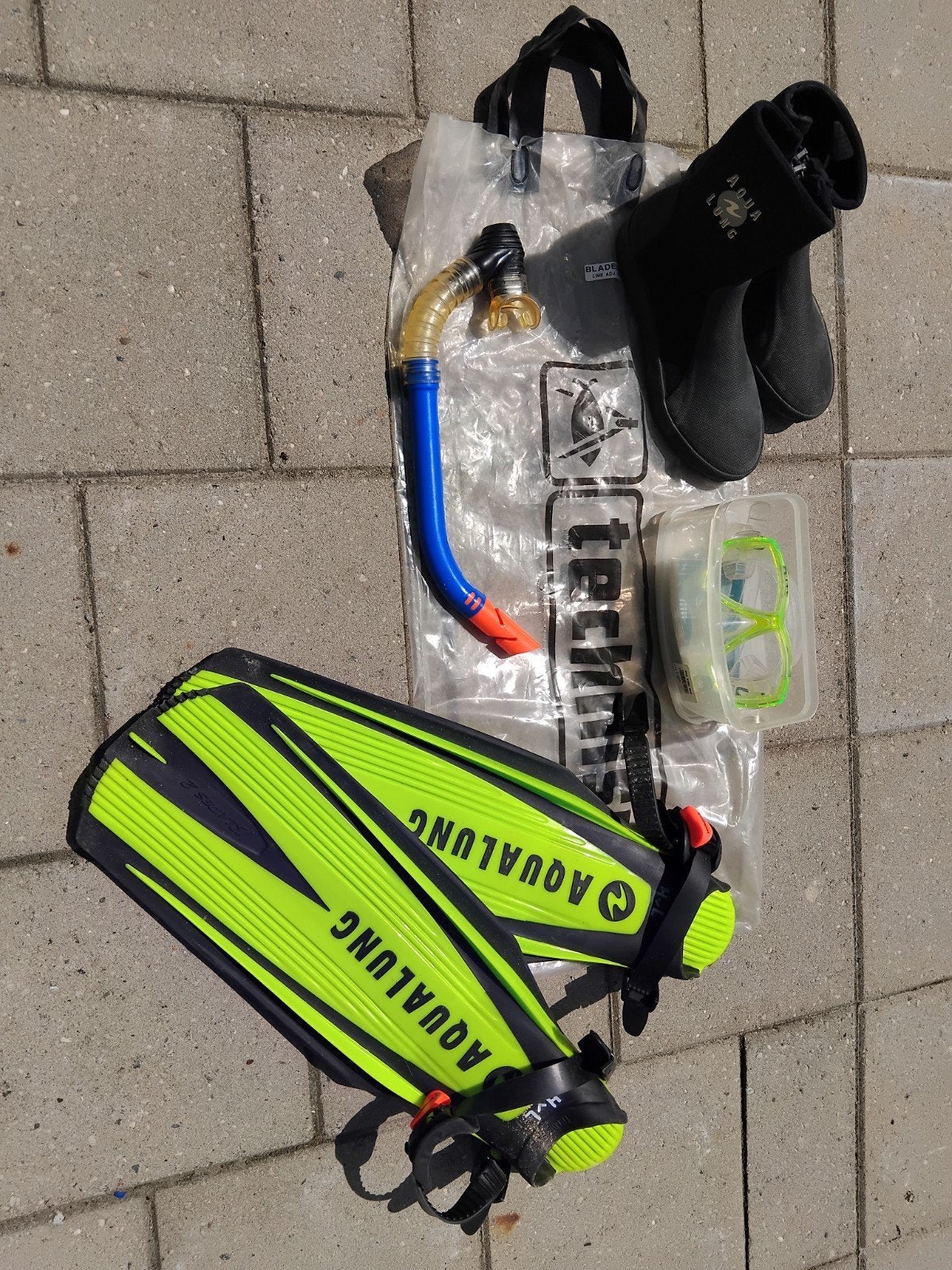 Duikspullen, duikbril, snorkel, zwemvliezen, duikschoenen, Ophalen, Zwem- of Duikvliezen