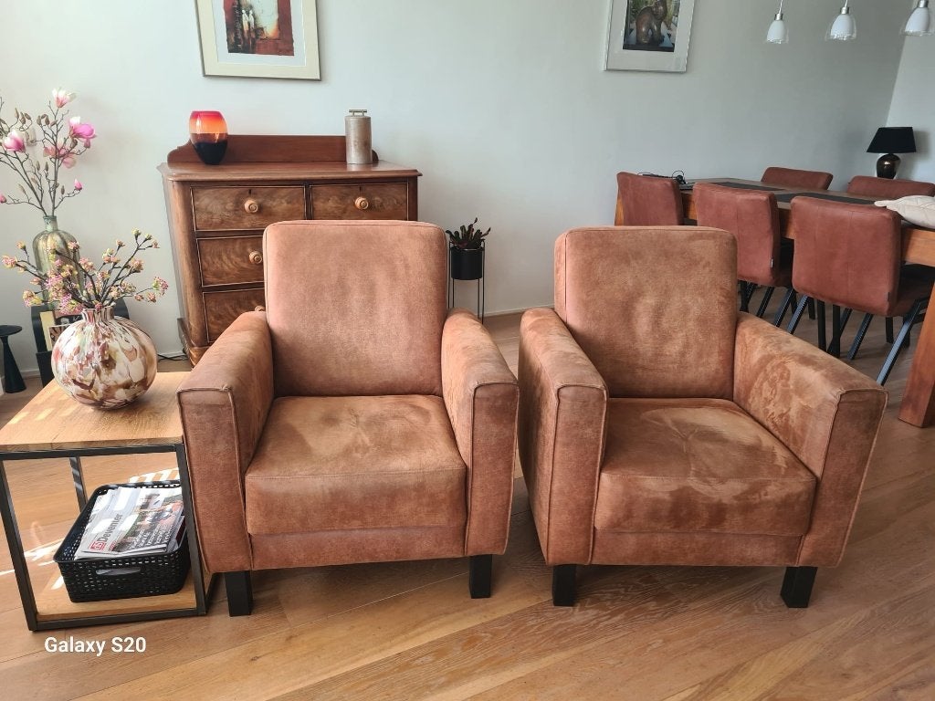 2 camel fauteuils microleder, Huis en Inrichting, Ophalen, 75 tot 100 cm, Zo goed als nieuw, Landelijk, modern, stoer