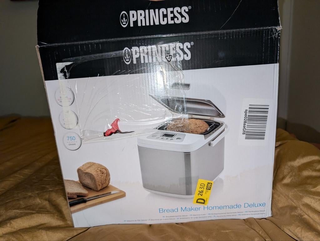 Broodbakmachine (defect) - gratis, voor onderdelen, Met timer, 800 tot 1200 gram deeg, Ophalen of Verzenden, Niet werkend