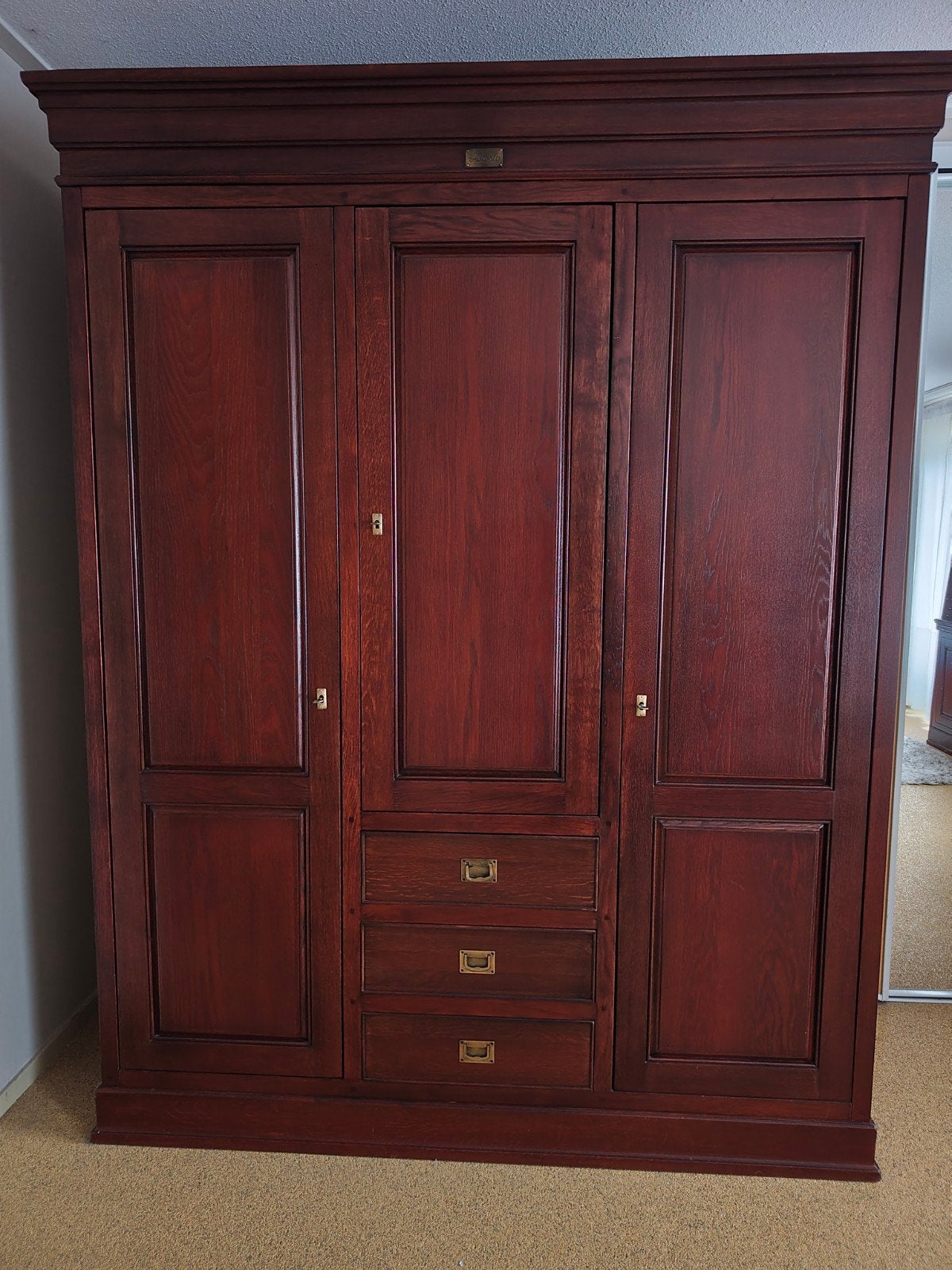 Ruime Astoria massief kersenhouten kledingkast met 3 deuren, Ophalen, Gebruikt, 200 cm of meer, 150 tot 200 cm