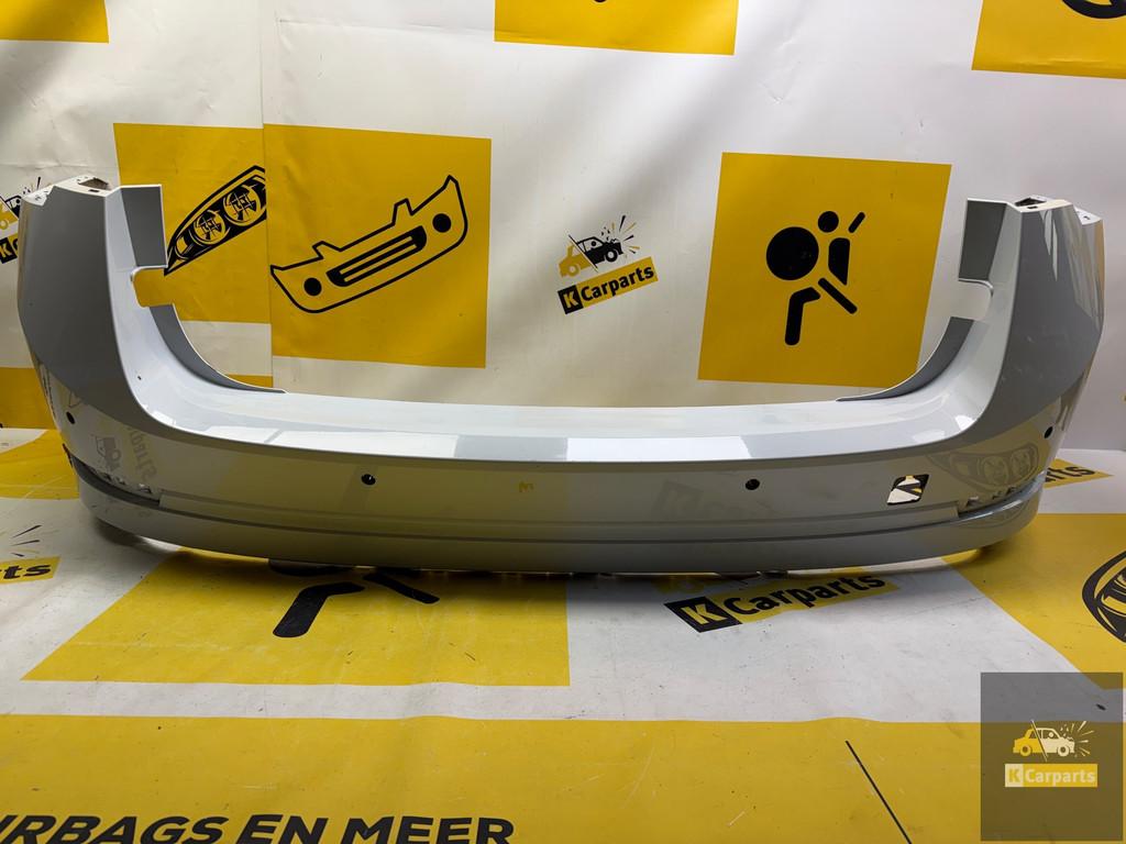 Skoda Superb kombi Achterbumper 3v9807421 bumper, Bumper, Skoda Auto a.s., Gebruikt, Infoline@skoda-auto.cz
