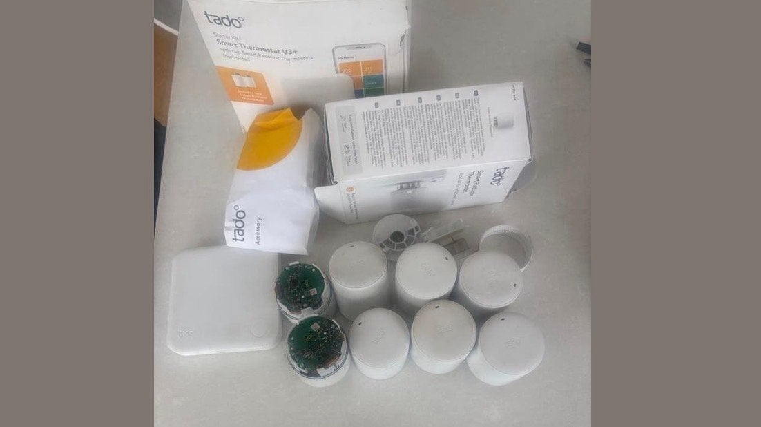 Tado Slimme Thermostaat V3+ Starter Kit met Accessoires, Ophalen, Slimme thermostaat, Gebruikt
