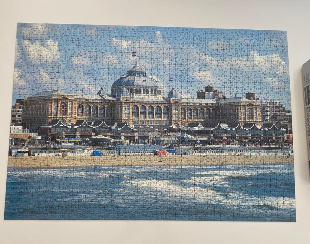 Ravensburger puzzel 1500 stukjes. Kurhaus scheveningen., Ophalen of Verzenden, 500 t/m 1500 stukjes, Zo goed als nieuw